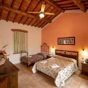 Le Giuncaine Alloggio per agriturismo